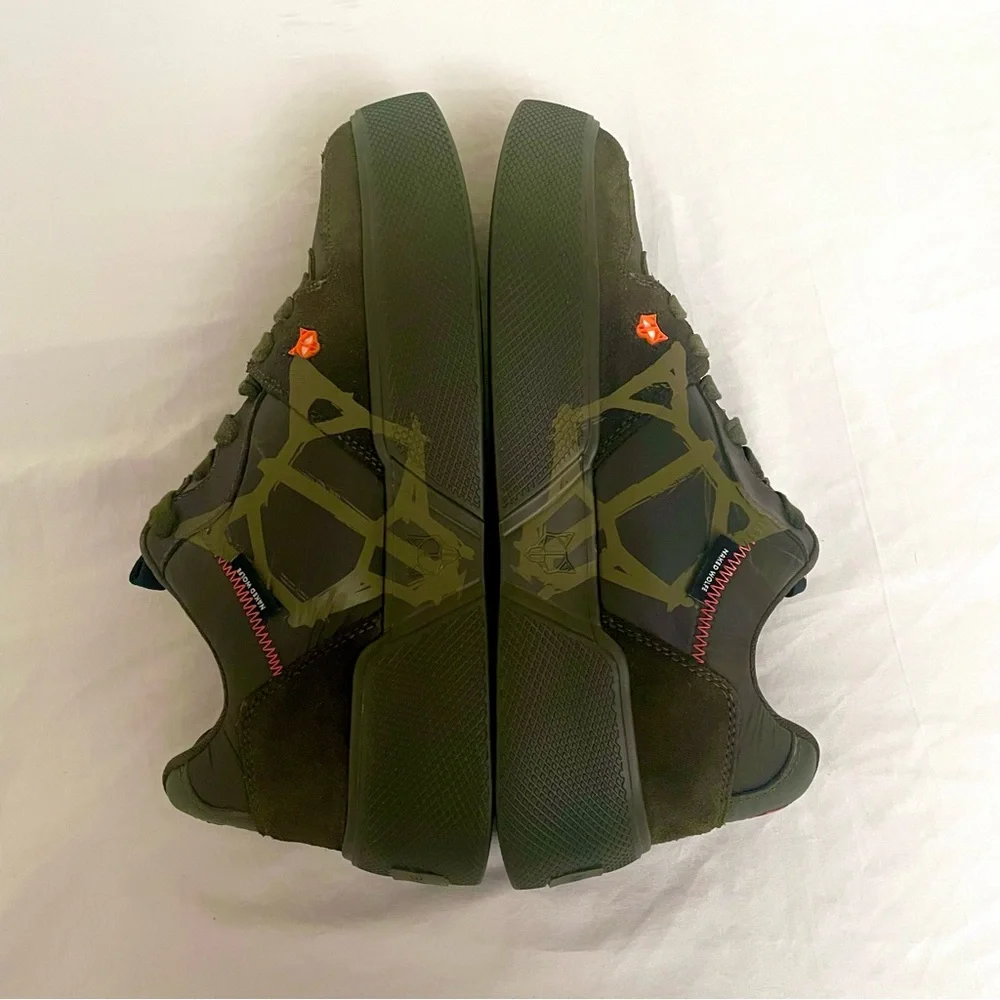 RARE Naked Wolfe Piranha Camo Army Green and Vibrant Orange Contrast Sneakers